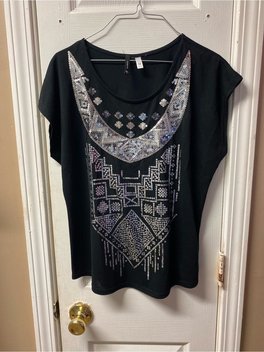 new directions Black Short-Sleeve Sequin Geometric Tee